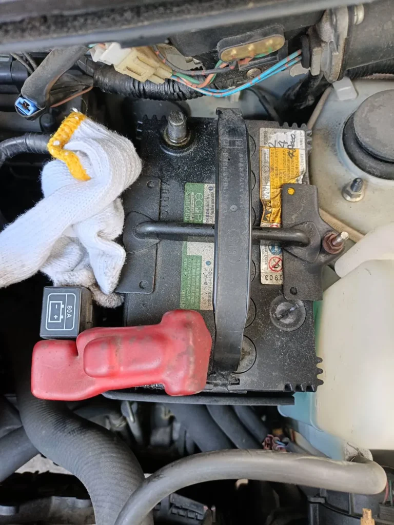 バッテリー交換作業